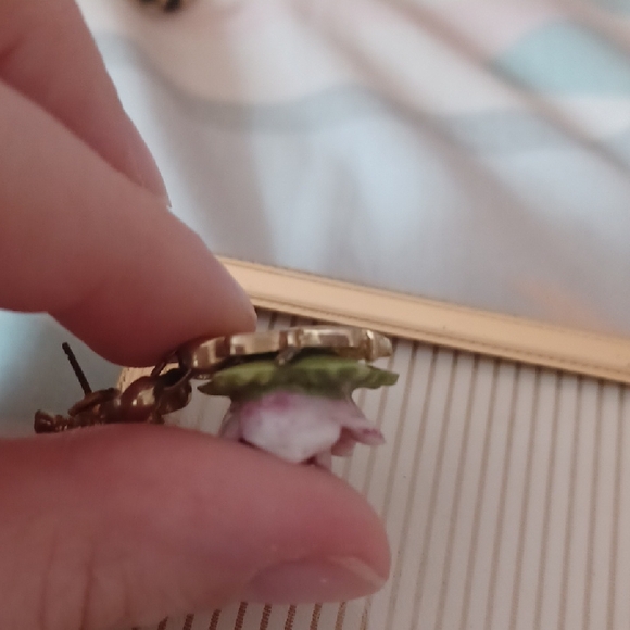 Vintage Pink Rose Drop Earrings - Gold Tone Floral Clip-Ons - Picture 4 of 4